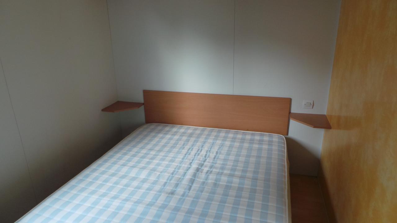 Отель Camping De Kerurus Plouneour-Trez Номер фото